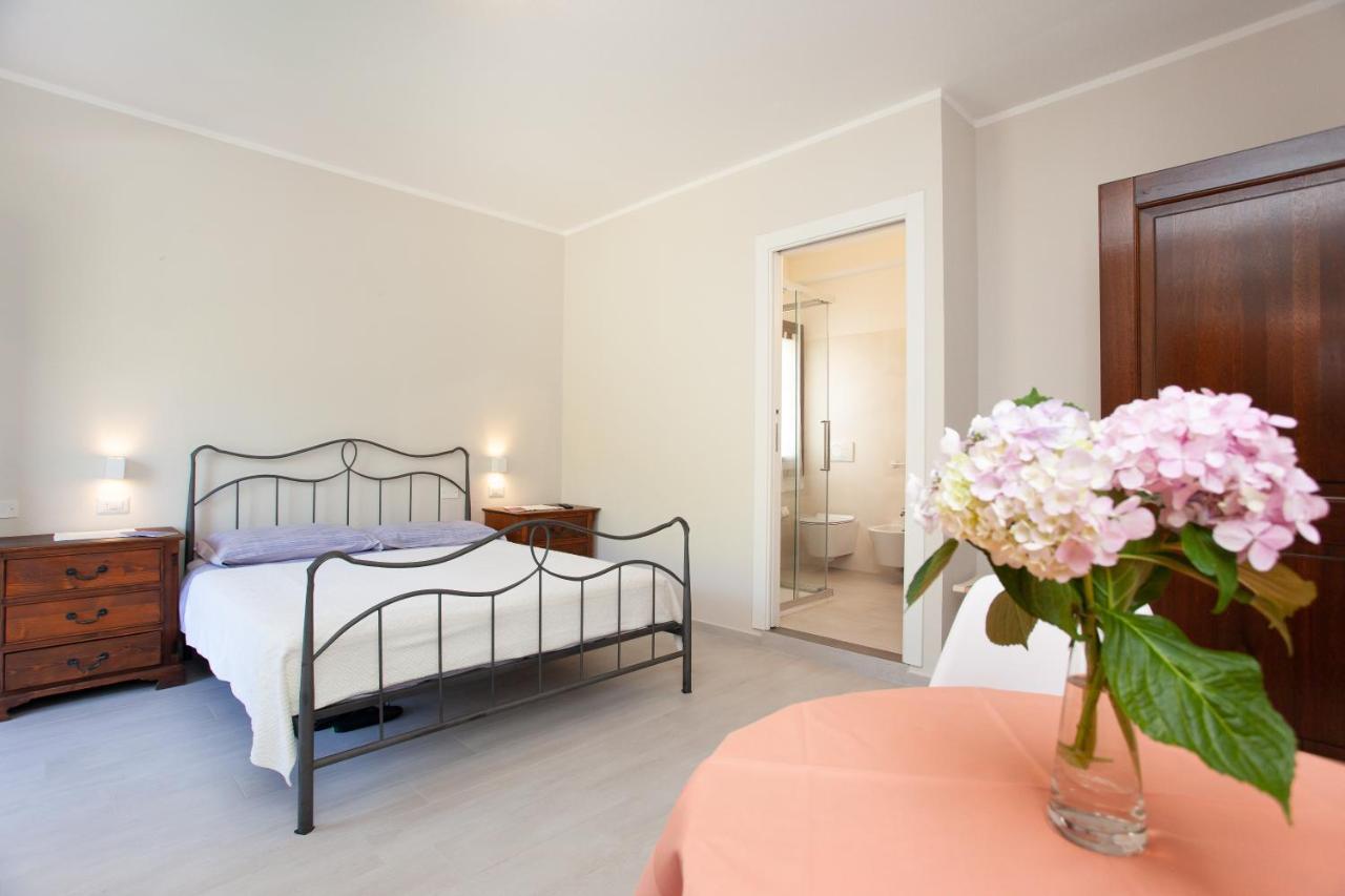 סאן תאודורו Lu Lioni Rooms מראה חיצוני תמונה